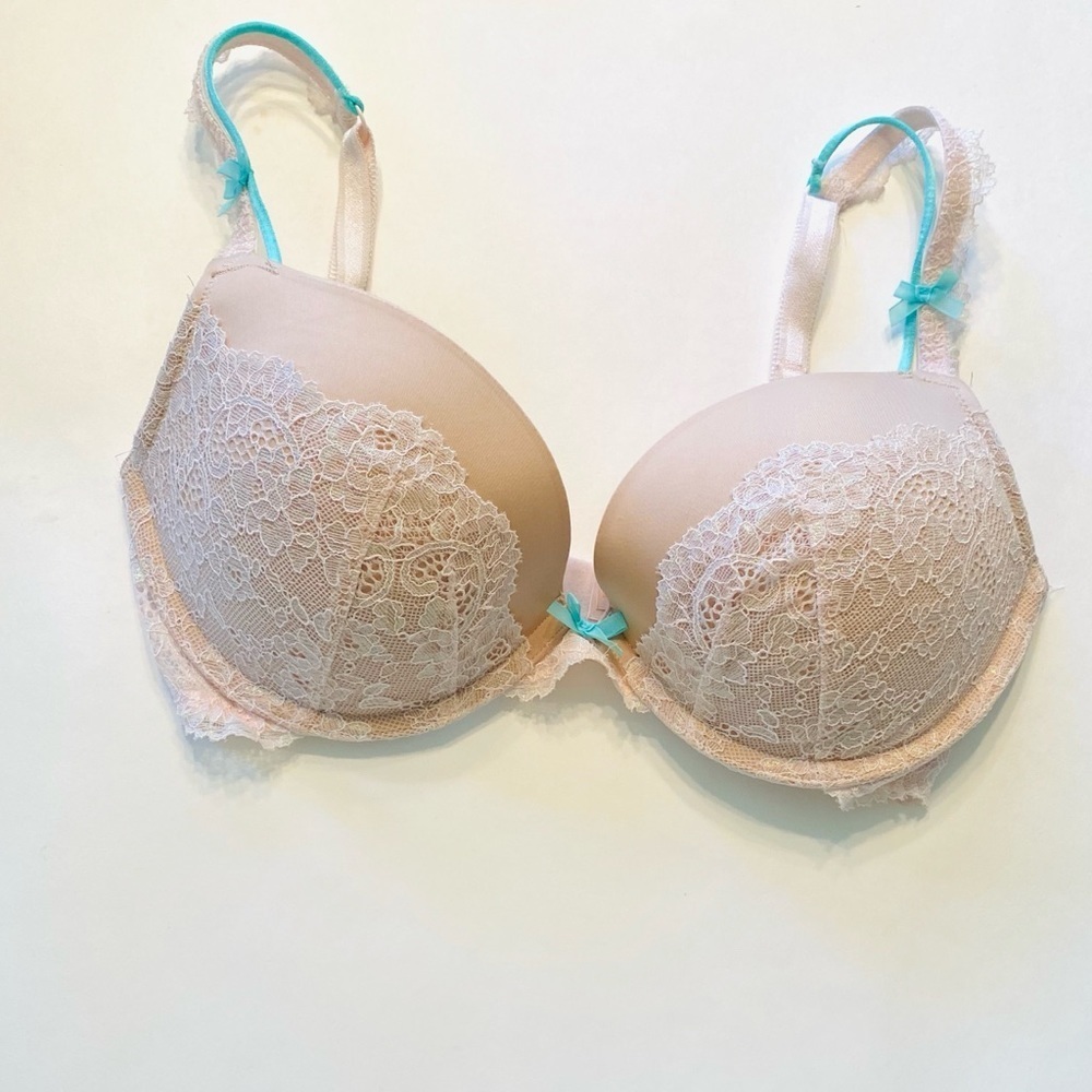 Victoria’s Secret Dream Angels Push-Up Bra